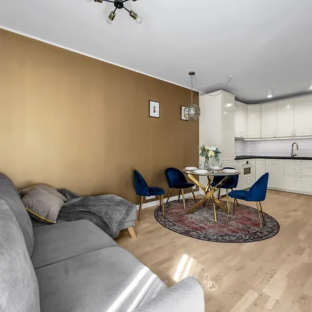 Praga - Parking, Terrace - By Rentujemy Warsaw