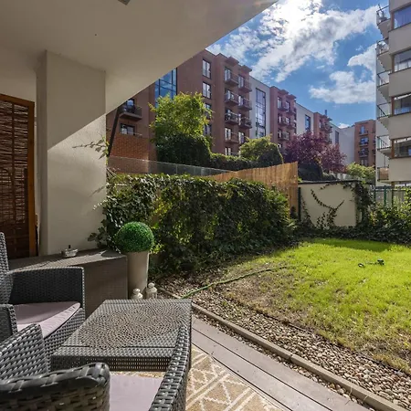 Apartament Praga - Parking, Terrace - By Rentujemy *